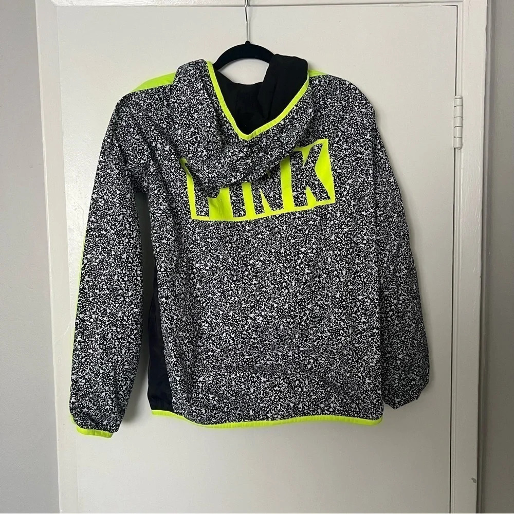 Victorias Secret PINK Anorak Zip Hoodie Black Composition Print/ Neon Lemon - Picture 6 of 6